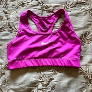 Nike Shorts Bra